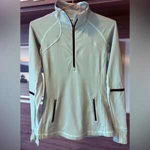 Lululemon half zip mint green black stripe size 6 women’s
